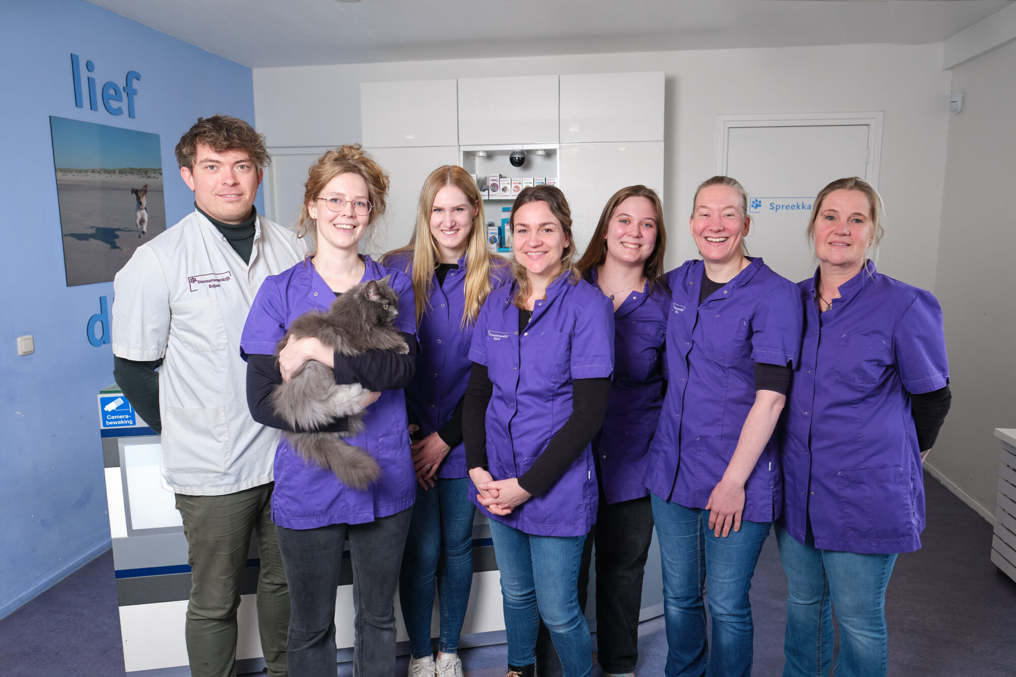 DSF3871Dierenartsenpraktijk Beijum 4mb